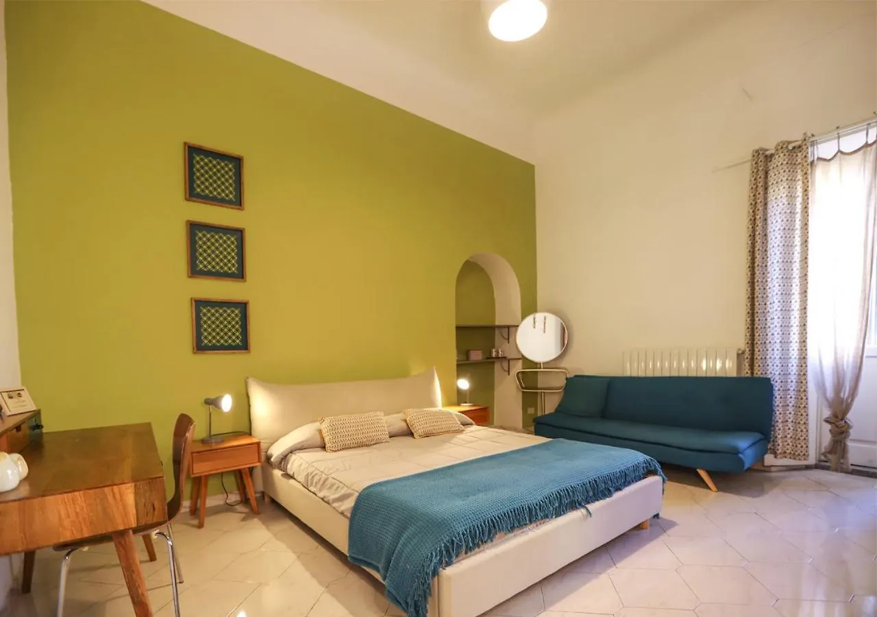 Retro B&B Pisa Bed & Breakfast