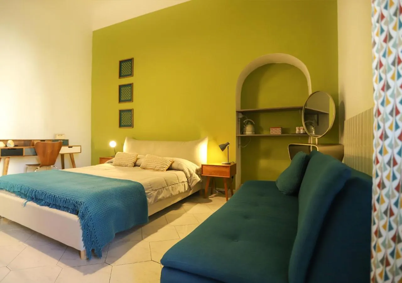 Retro B&B Pisa 3*,  Italia
